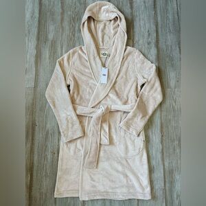 UGG nwt women’s small beige Miranda robe with hood